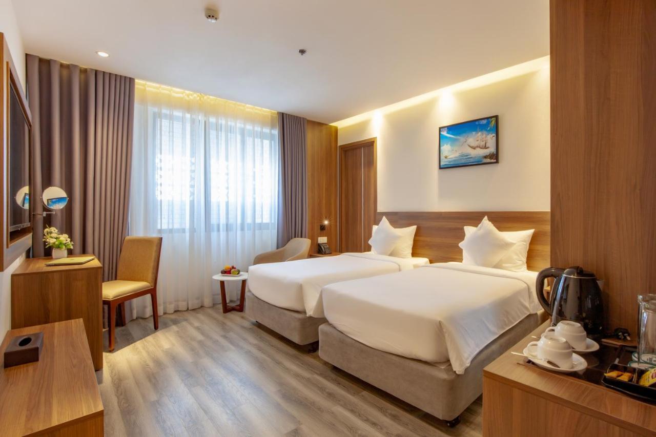 Merlot Hotel Нячанг Экстерьер фото